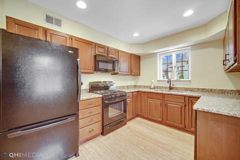627 Webster Ave, Wheaton, IL 60187 photo 6