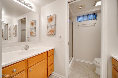 627 Webster Ave, Wheaton, IL 60187 photo 15