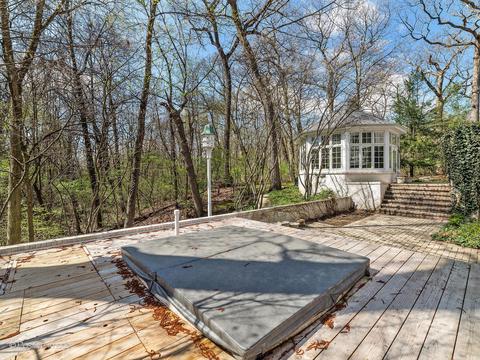 116 Oak Ridge Dr, Burr Ridge, IL 60527 photo 39