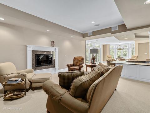 116 Oak Ridge Dr, Burr Ridge, IL 60527 photo 31