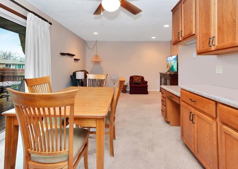 112 Riss Dr, Normal, IL 61761 photo 4