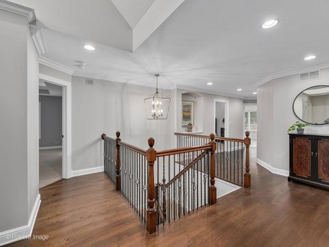122 E Oneida Ave, Elmhurst, IL 60126 photo 21