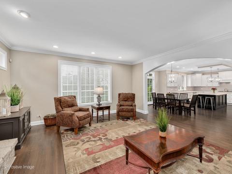 122 E Oneida Ave, Elmhurst, IL 60126 photo 13