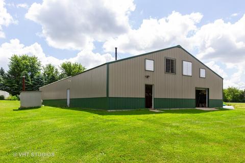 5116 Irish Ln, Harvard, IL 60033 photo 1