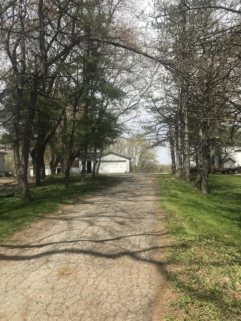 18612 Hebron Rd, Harvard, IL 60033 photo 3