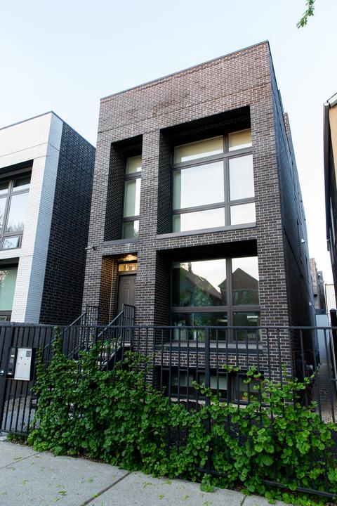 1637 N Artesian Ave #2, Chicago, IL 60647 photo 1