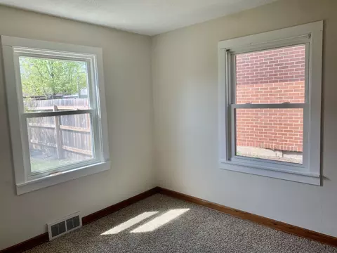 1904 Rock St, Peru, IL 61354 photo 13
