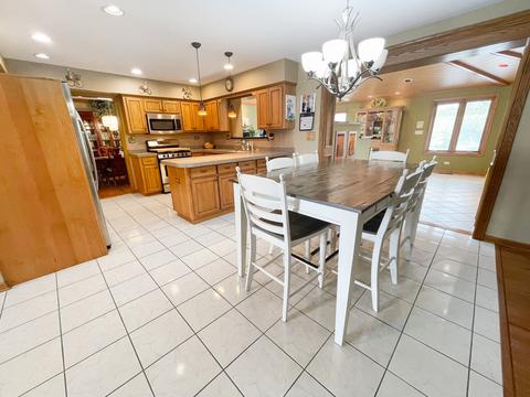 433 N Kevin Dr, Addison, IL 60101 photo 7