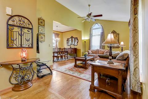 2035 Havenhill Dr, Plainfield, IL 60586 photo 4