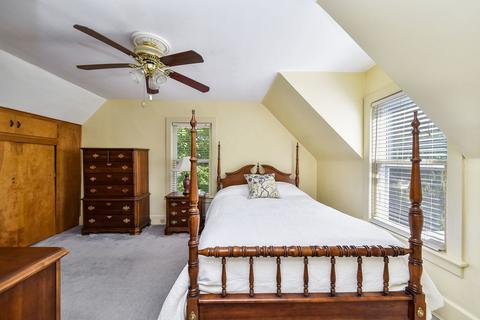 123 W Madison Ave, Wheaton, IL 60187 photo 18