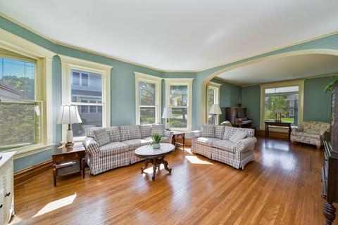 123 W Madison Ave, Wheaton, IL 60187 photo 10