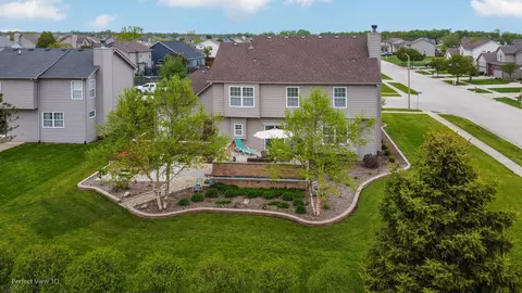 2175 E Rock Ridge Dr, Diamond, IL 60416 photo 3