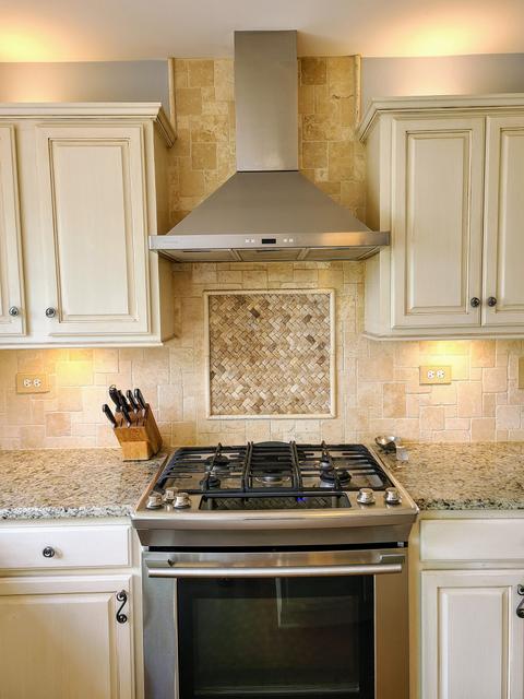 1307 Silver Cir, Bartlett, IL 60103 photo 7
