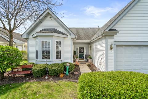 13716 S Redbud Dr, Plainfield, IL 60544 photo 2