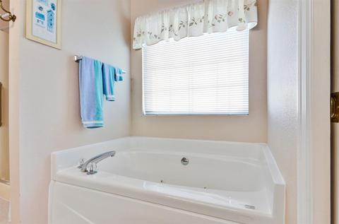 4107 Crail Rd, Champaign, IL 61822 photo 17