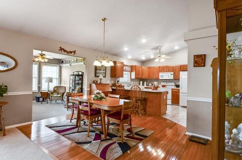 4107 Crail Rd, Champaign, IL 61822 photo 6