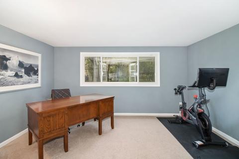 7601 Eleanor Pl, Willowbrook, IL 60527 photo 11