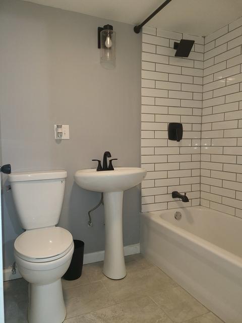 285 Oakview Ave, Aurora, IL 60505 photo 5