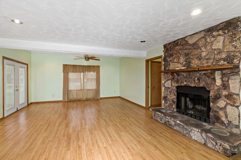 225 Willow Rd, Matteson, IL 60443 photo 14