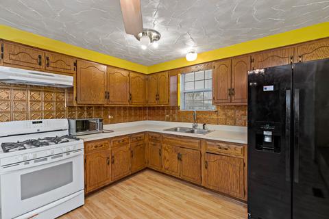 225 Willow Rd, Matteson, IL 60443 photo 7