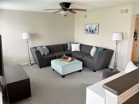 351 Sundance Dr, Bartlett, IL 60103 photo 7