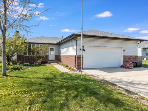 7002 Cornwall Dr, Joliet, IL 60431 photo 1