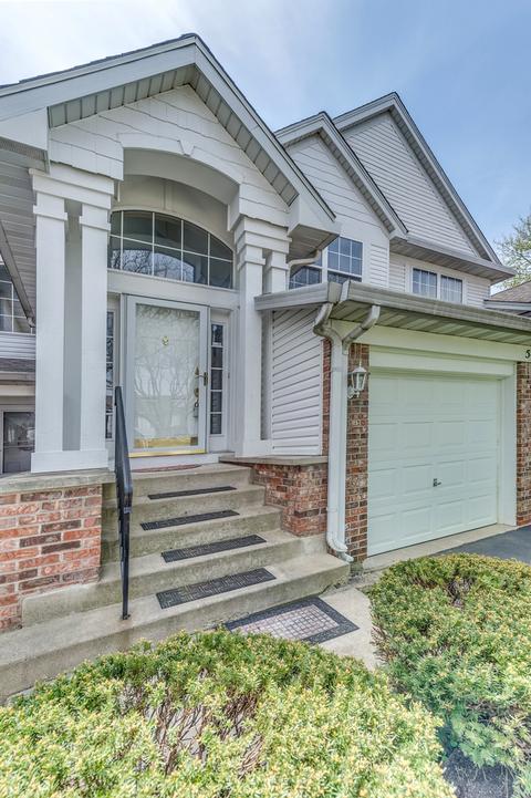 54 Bay Dr, Itasca, IL 60143 photo 2