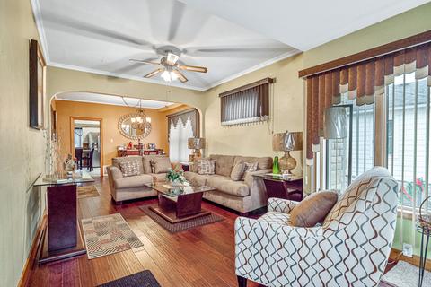 18233 Ada St, Lansing, IL 60438 photo 3