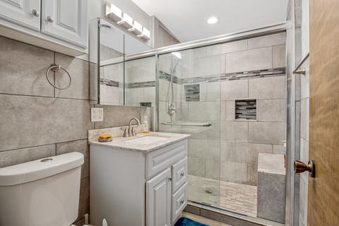 18233 Ada St, Lansing, IL 60438 photo 18