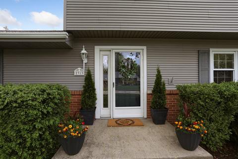 2313 Brookshire Dr E, Champaign, IL 61821 photo 8