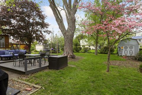 2313 Brookshire Dr E, Champaign, IL 61821 photo 4