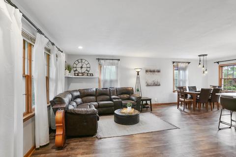 2313 Brookshire Dr E, Champaign, IL 61821 photo 11