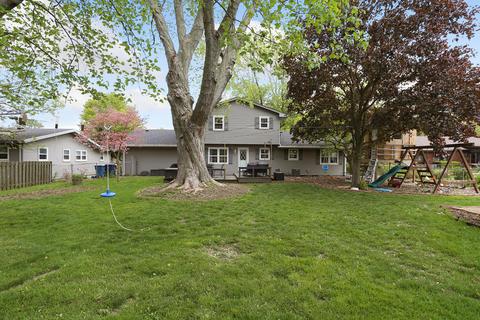 2313 Brookshire Dr E, Champaign, IL 61821 photo 6
