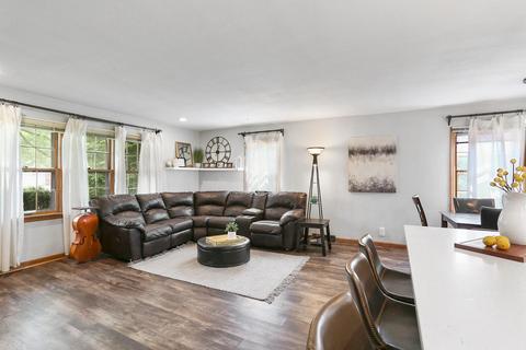 2313 Brookshire Dr E, Champaign, IL 61821 photo 13