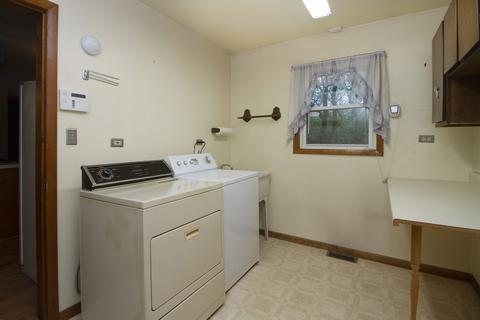 103 227th St, Steger, IL 60475 photo 18