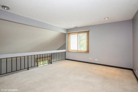 5820 Danforth Ct, Hanover Park, IL 60133 photo 8