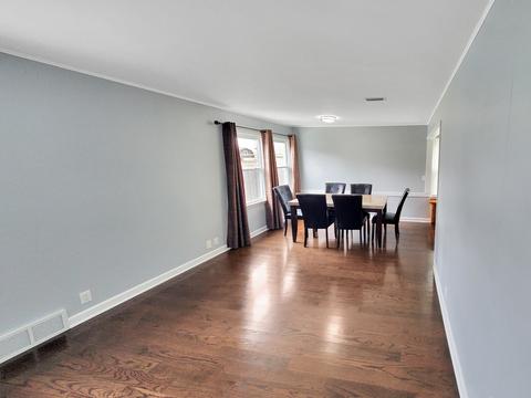 685 Ludlow Ave, Elgin, IL 60120 photo 6