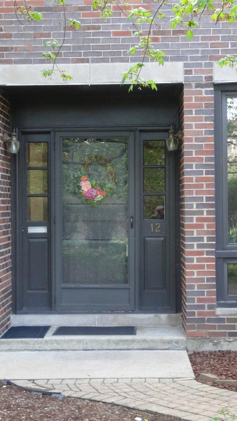 12 Birch Tree Ct, Elmhurst, IL 60126 photo 3