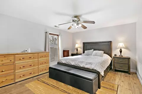 905 Osage Dr, Mchenry, IL 60051 photo 10