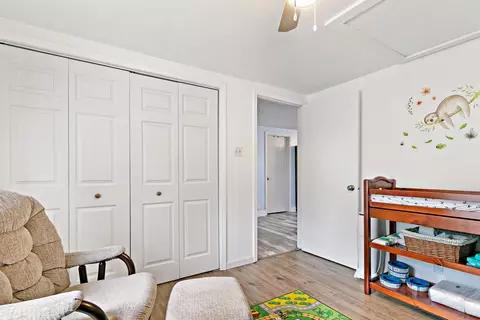 905 Osage Dr, Mchenry, IL 60051 photo 13