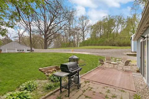 905 Osage Dr, Mchenry, IL 60051 photo 17