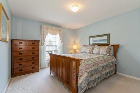 710 Crab Tree Ln, Bartlett, IL 60103 photo 14