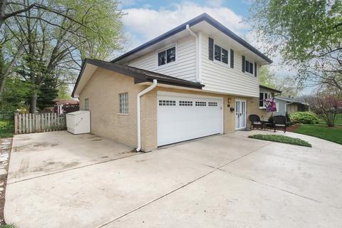 423 Main St, Bartlett, IL 60103 photo 3