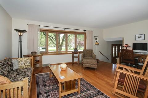 423 Main St, Bartlett, IL 60103 photo 8