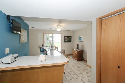 423 Main St, Bartlett, IL 60103 photo 17