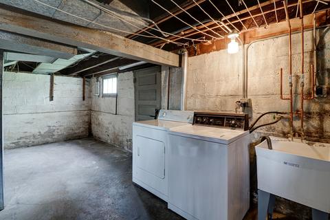 90 W Strong St, Wheeling, IL 60090 photo 18