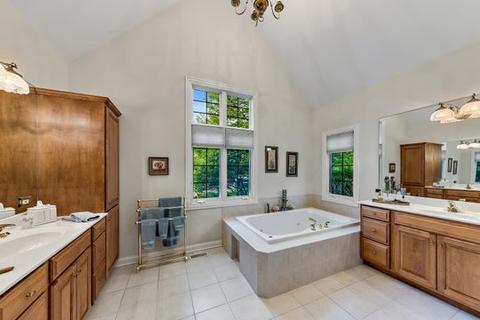 503 Kenmare Dr, Burr Ridge, IL 60527 photo 13