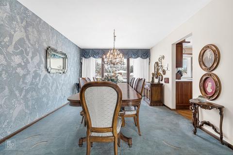 515 E Park Manor Ct, Elmhurst, IL 60126 photo 9