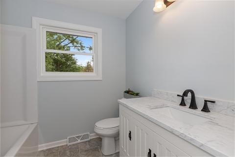 1803 E Maya Ln, Mount Prospect, IL 60056 photo 13