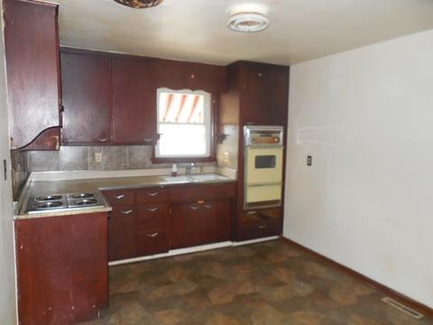 1855 Summit Ave, Kankakee, IL 60901 photo 5